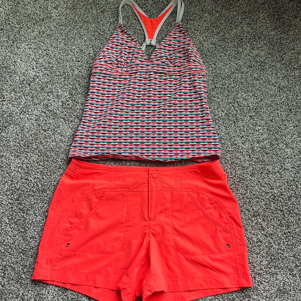 ATHLETA swim shorts and tank XXS Top, size 6 shorts